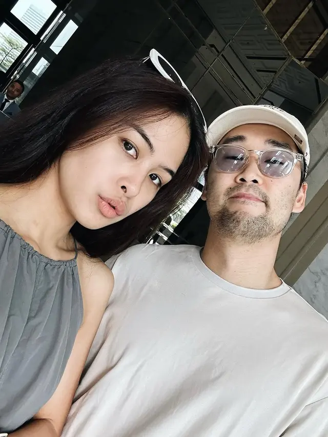 8 Gaya Serasi Couple Artis Rayakan Valentine 2025, El Rumi-Syifa Hadju hingga Arya Vasco-Cinta Laura