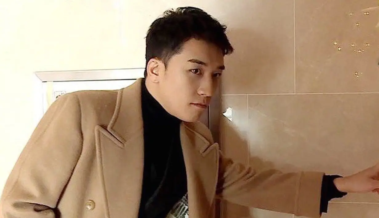 Seperti yang dilansir dari Koreaboo, idol kelahiran 12 Desember 1990 ini punya sebuah perusahaan Yuri Holdings yang di dalamnya terdapat berbagai macam usaha. (Foto: Soompi.com)