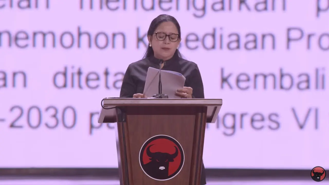 Ketua DPP PDIP Puan Maharani di Rakernas V PDIP, Minggu (26/5/2024). Puan membacakan rekomendasi Rakernas yang meminta Megawati kembali jadi Ketua Umum PDIP