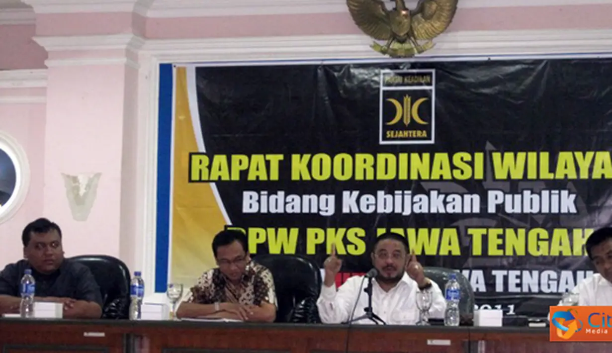 Citizen6, Semarang: Ketua BKP Dewan Pengurus Pusat (DPP) PKS, Habib Aboe Bakar Al Habsyi, memberikan arahan mengenai arti penting pencitraan kiprah tokoh-tokoh publik PKS oleh BKP. (Pengirim: Muhamad Sugiharto)