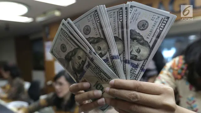 Rupiah Tembus 13.820 per Dolar AS