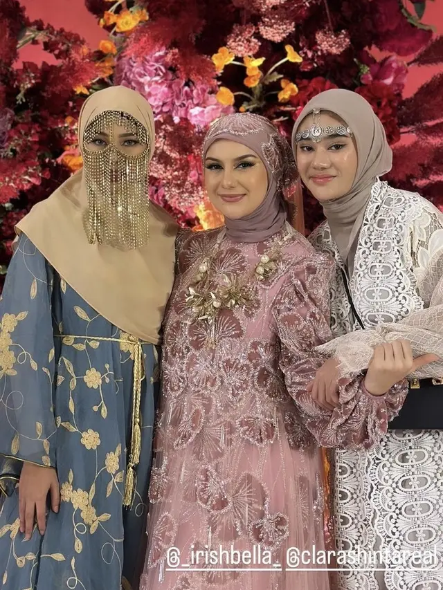 Penampilan Arabian Look Inara Rusli dan Dara Arafah di Ulang Tahun ke-28 Irish Bella. [@daraarafah]