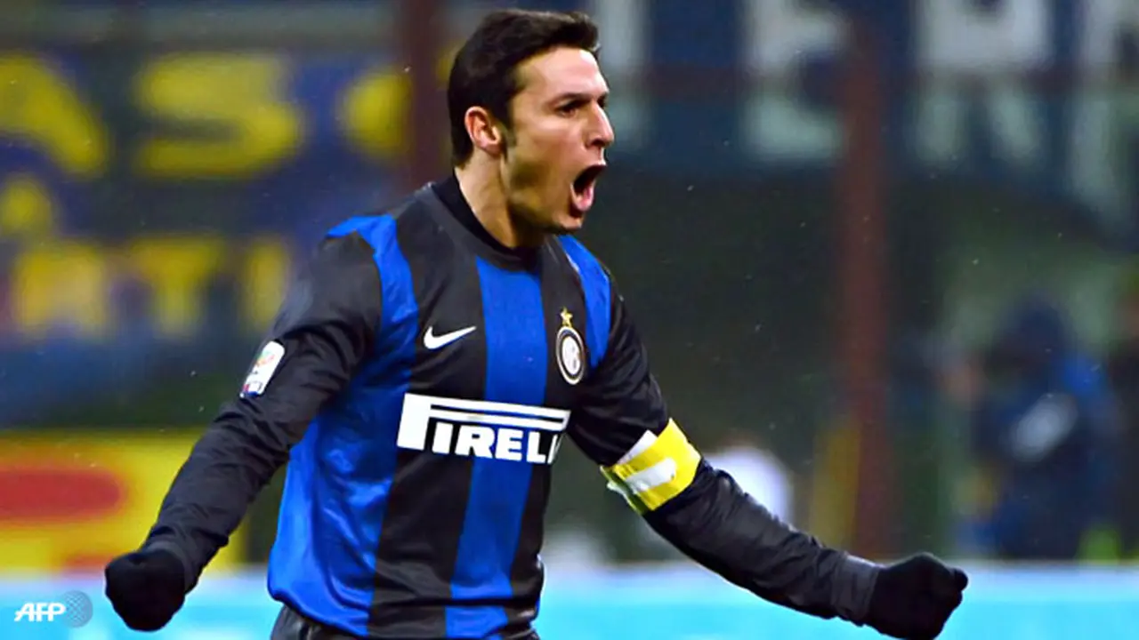 javier-zanetti-aji-130415b.jpg