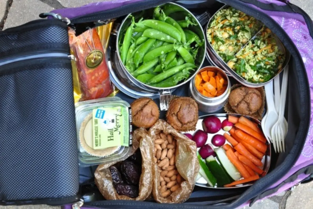 [Bintang] Kuliner dan traveling