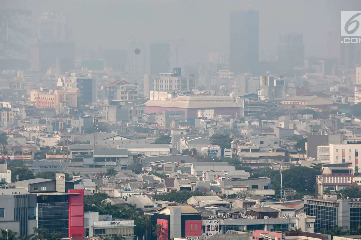 Penampakan Polusi Udara di Langit Jakarta