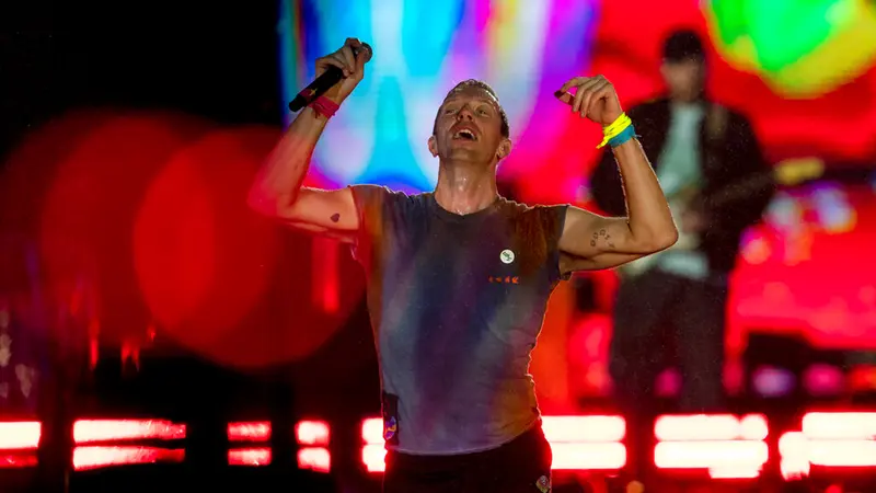 Viral Cerita Kocak Warganet War Tiket Konser Coldplay Malah Nyasar ke Konser D'Masiv