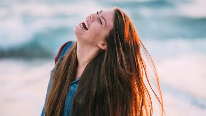 6 Cara Cepat dan Banyak Dilakukan Profesional untuk Memanjangkan Rambut