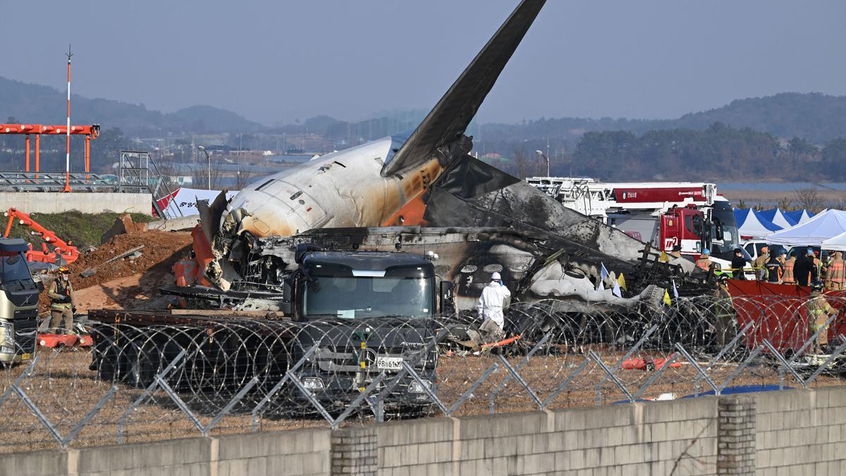 Update Investigasi Jeju Air: Kotak Hitam Pesawat Berhenti Merekam 4 Menit Sebelum Kecelakaan