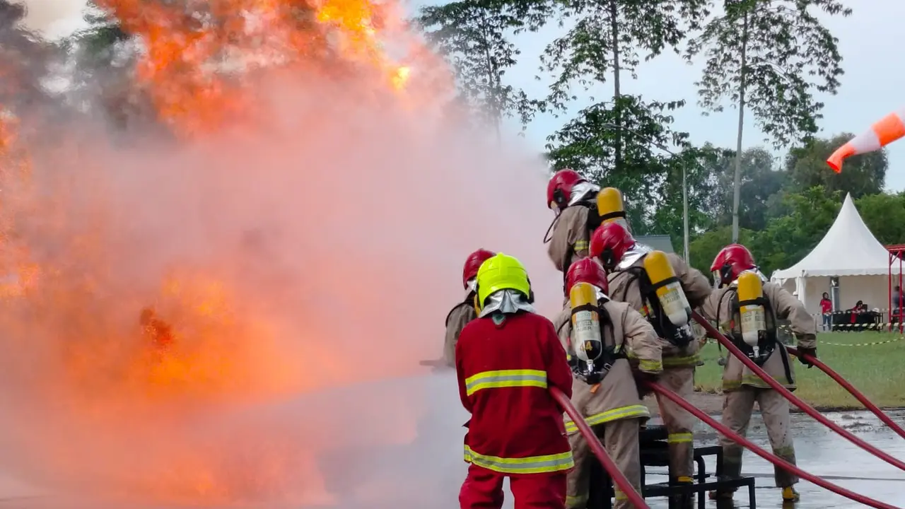 Tim Zona 8 PT Pertamina Hulu Mahakam (PHM) mengantongi predikat terbaik dalam ajang Upstream Fire and Rescue Challenge (UFRC) 2022 yang digelar sejak 18-21 Juli di HSE Training Center (HSE TC) Sungai Gerong, Palembang, Sumatera Selatan.