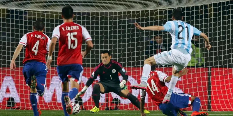 20150701-Copa-Amerika-2015-Argentina-Paraguay-Chile1
