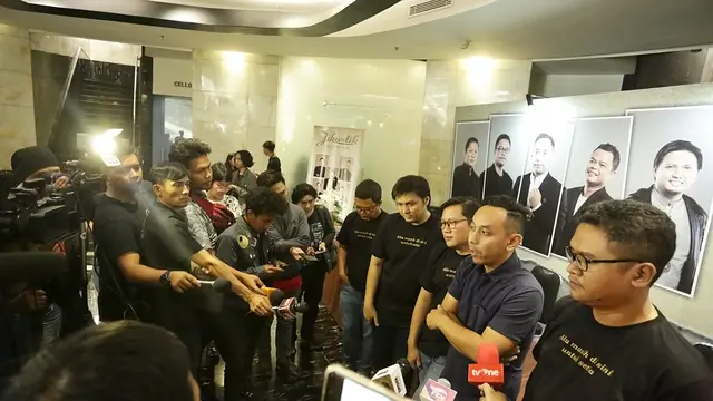 Jikustik reunian