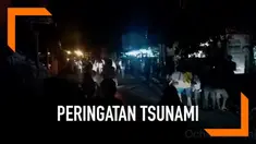 Warga di Lubuk Banggai, Sulteng panik dan melarikan ke tempat aman setelah gempa magnitudo 6,9 mengguncang daerah tersebut.