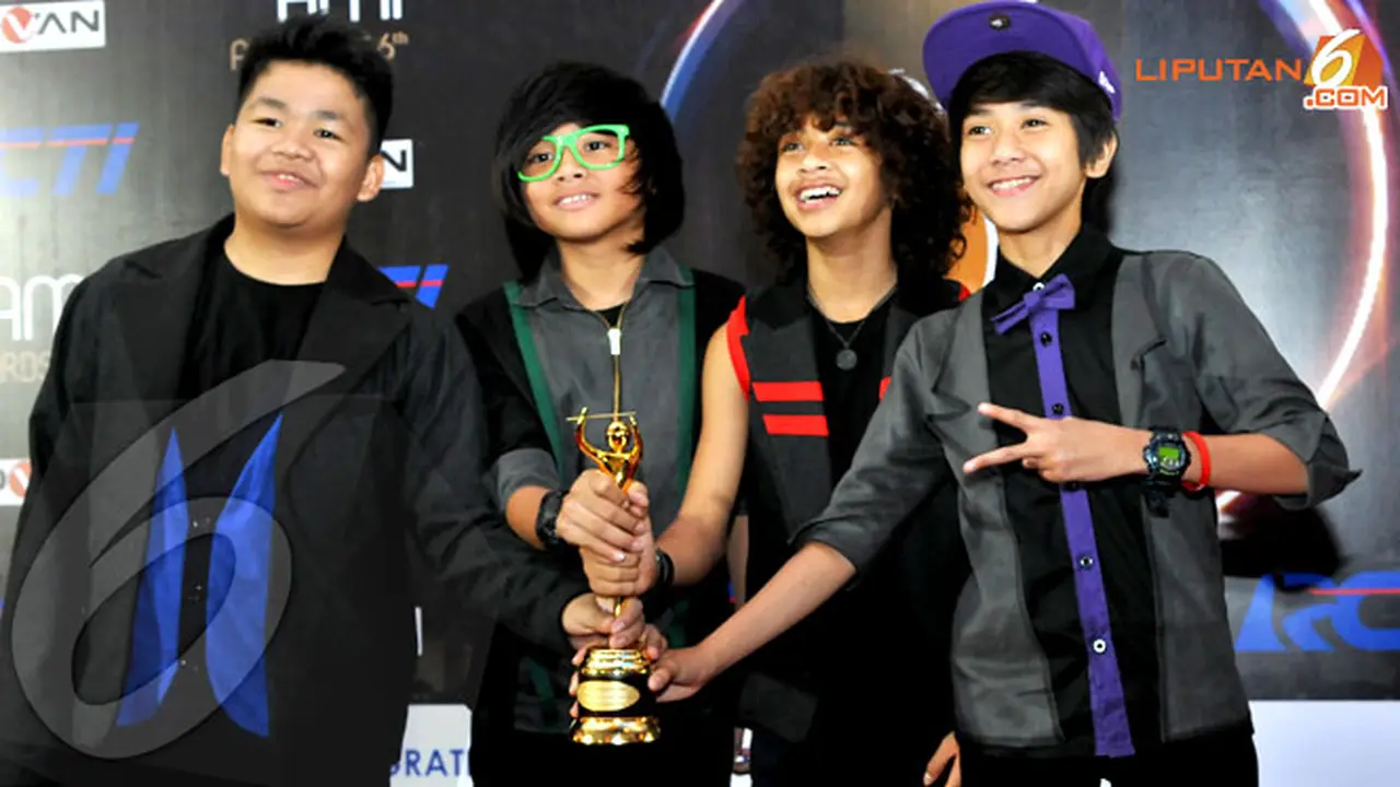 coboy-junior-3-130720c.jpg