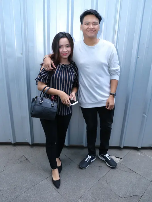 ilham dan istri