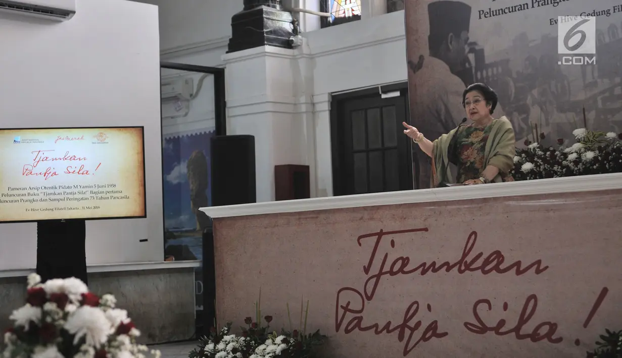 Presiden ke-5 RI sekaligus Ketua Dewan pengarah BPIP Megawati Soekarnoputri memberi sambutan saat menghadiri Peringatan 73 Tahun Lahirnya Pancasila di Museum Filateli, Jakarta, Kamis (31/5). (Merdeka.com/Iqbal S. Nugroho)