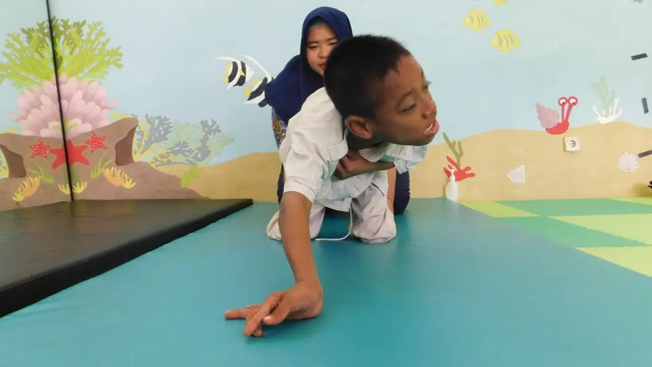 [Bintang] Anak Difabel
