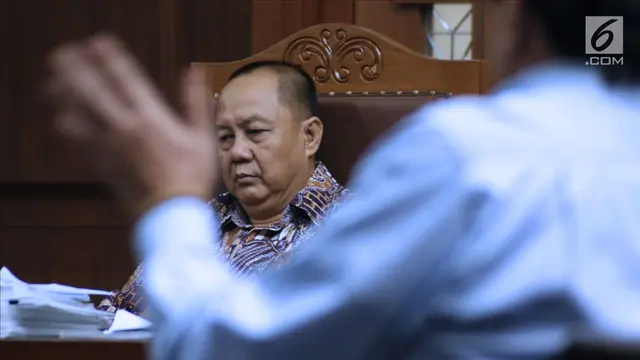 Sidang Korupsi BLBI, Mantan Kepala BPPN Simak Keterangan Saksi Ahli