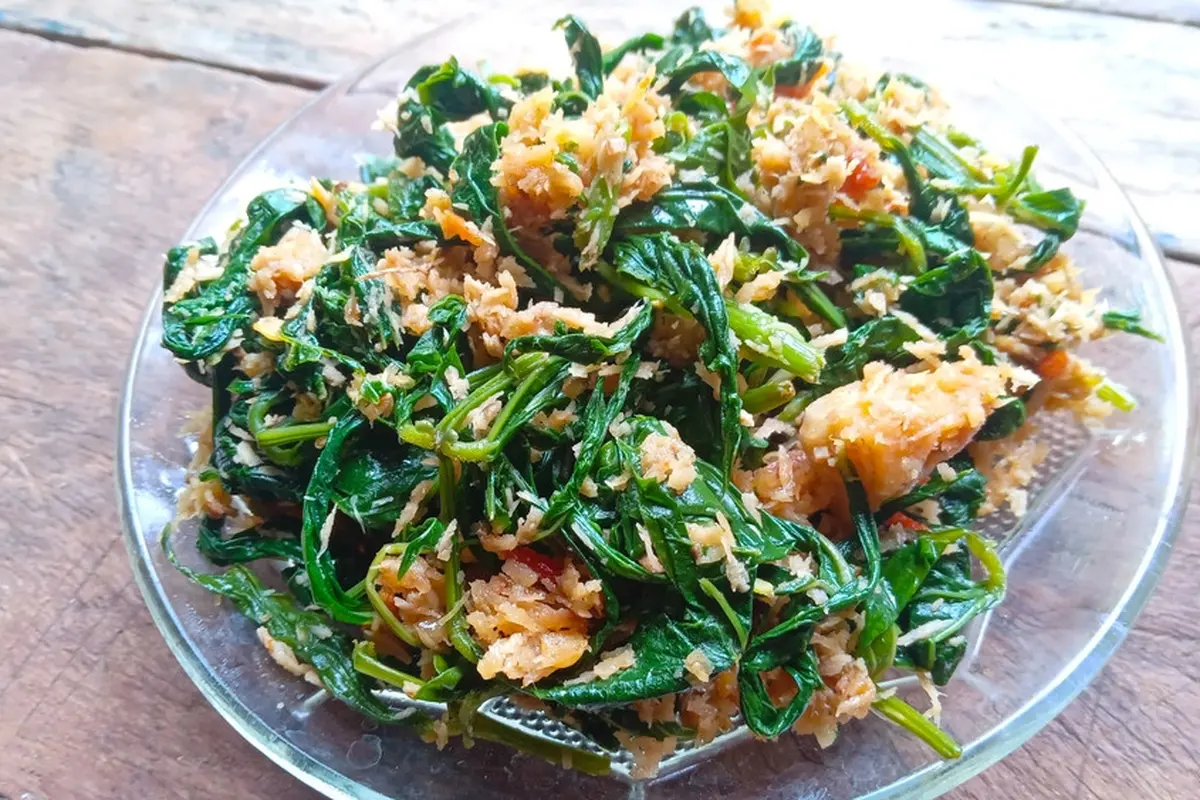 sayur daun kenikir