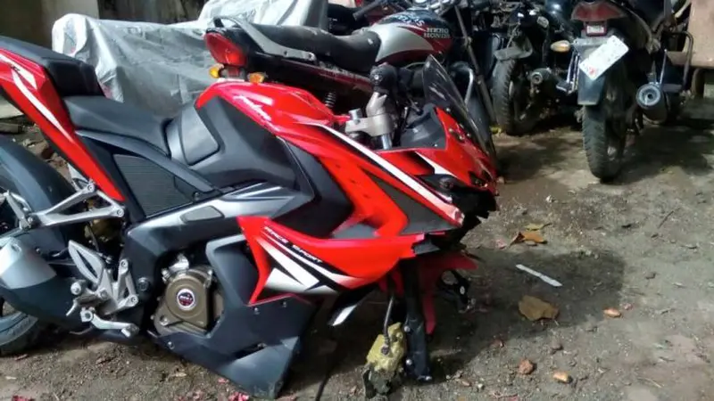 Ini Penjelasan Bajaj Soal Velg Pulsar RS200 yang Ambrol