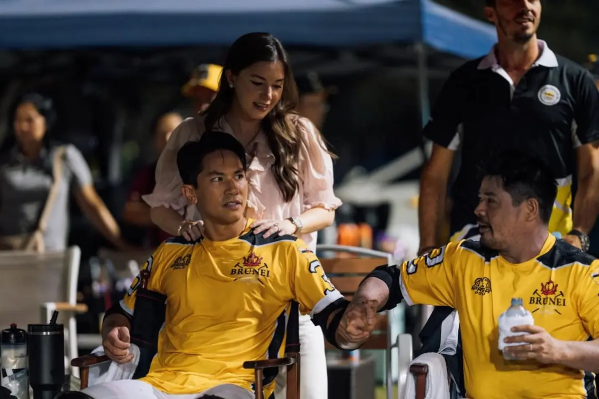 Pangeran Mateen dan Anisha Rosnah