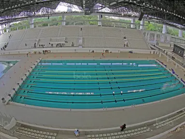 Venue Aquatic Center terlihat megah dan hampir rampung pengerjaannya di Kawasan Senayan Sport Center, Jakarta (04/10/2017). Renovasi tersebut untuk menyambut Asian Games 2018. (Bola.com/Nicklas Hanoatubun)