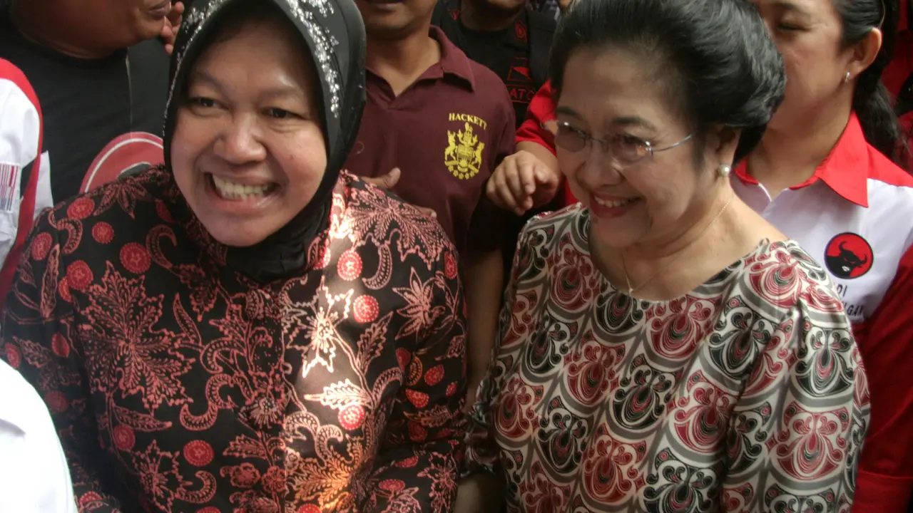 Megawati Soekarnoputri dan Walikota Surabaya Tri Rismaharini