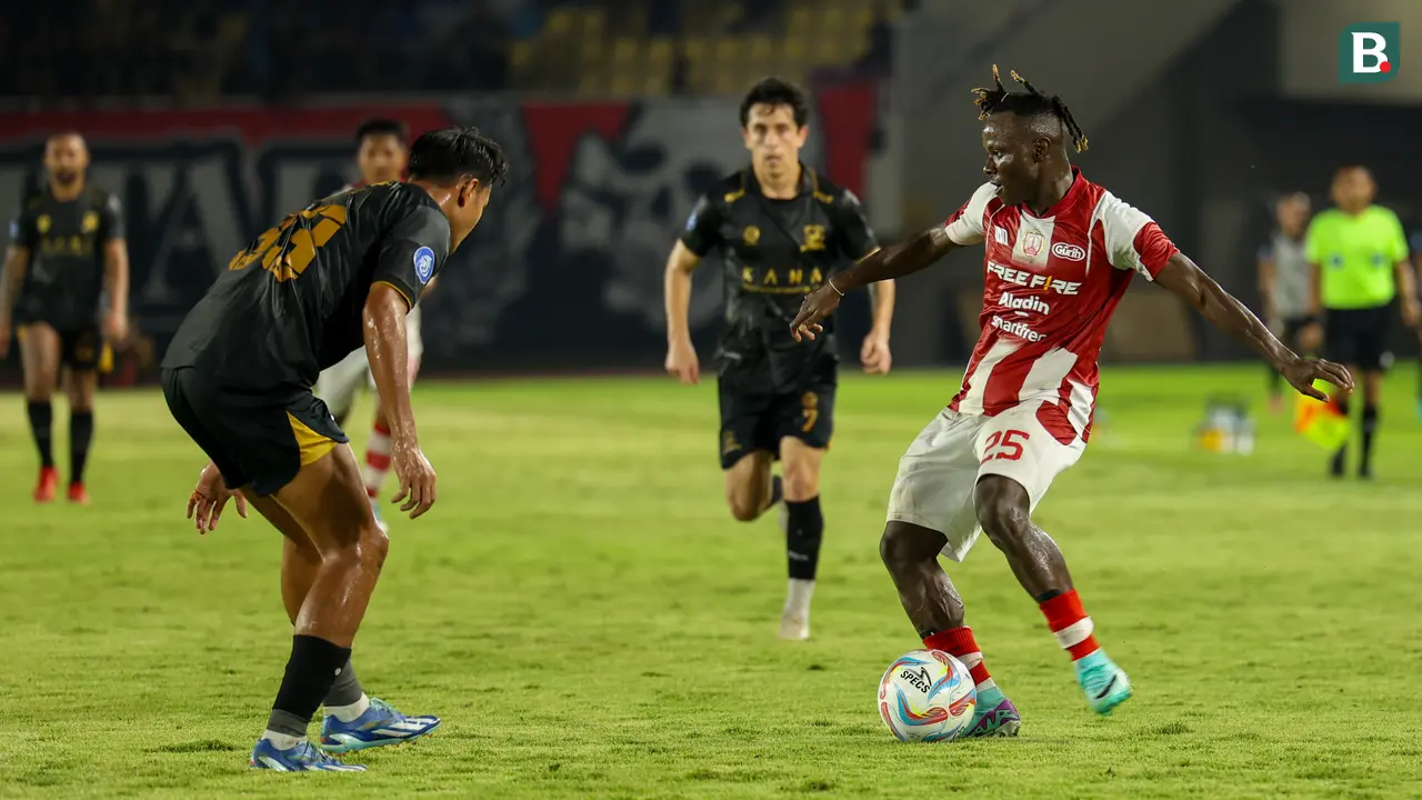 FOTO Persis Solo Vs Madura United