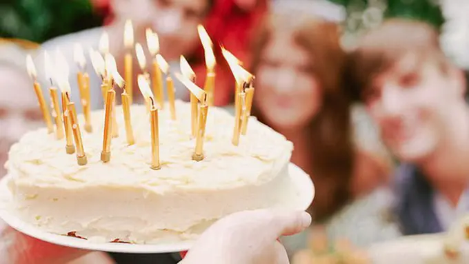 lustrasi copyright stocksy.com