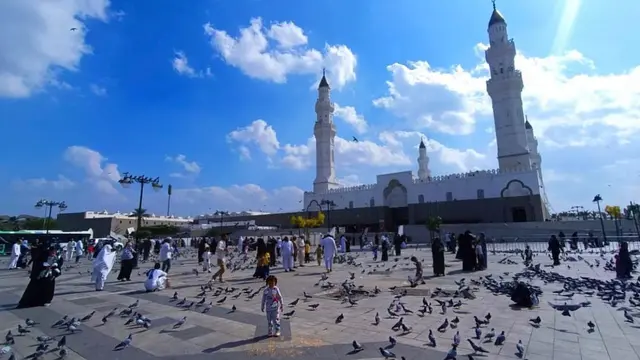 Masjid Quba di Madinah Arab Saudi https://www.instagram.com/p/C0j7Nzgo7v4/?igsh=MWt4aXB3YXNtOTBqdw==