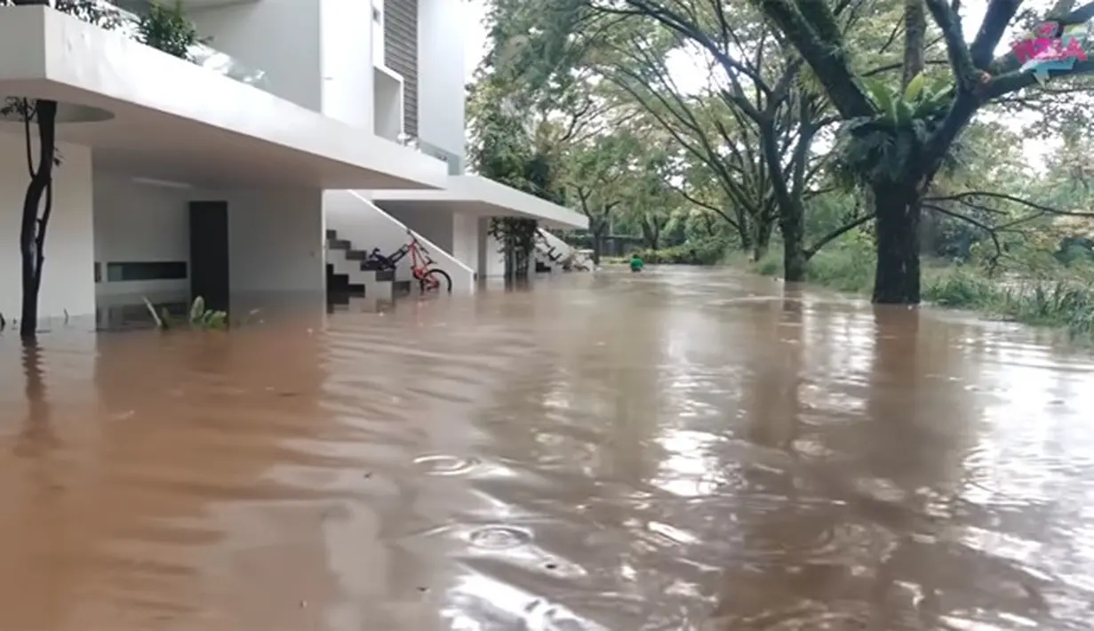 Rumah Irish Bella dan Ammar Zoni (Youtube/ Aish TV)