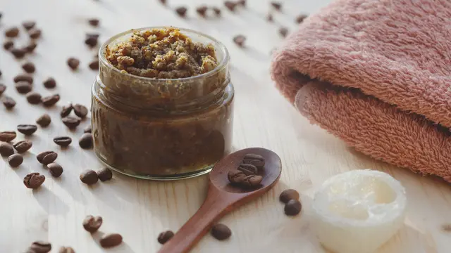 Sudah Rutin Pakai Serum Kok Hasilnya Nggak Terlihat? 5 Kesalahan Ini Bisa Jadi Penyebabnya