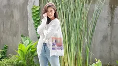 Melalui akun Instagram pribadinya, Nana Mirdad sering kali mengunggah berbagai kegiatannya. Bahkan, ibu dua anak ini kerap terlihat mengunggah gaya OOTD yang cukup simple. (Liputan6.com/IG/@nanamirdad_)