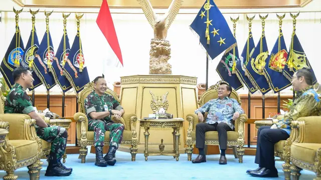 Kepala Staf Angkatan Udara Marsekal Fadjar Prasetyo menyambut baik kunjungan audiensi Pimpinan Grup Surya Citra Media (SCM) ke Mabes TNI AU
