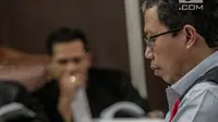 Terdakwa kasus dugaan penghilangan barang bukti pengaturan skor, Joko Driyono menjalani sidang lanjutan di Pengadilan Negeri Jakarta Selatan, Kamis (4/7/2019). Sidang tersebut beragendakan mendengar pembacaan nota pembelaan (pledoi) terdakwa. (Liputan6.com/Faizal Fanani)