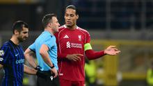 Virgil Van Dijk usai laga Liverpool kontra Inter Milan di ajang Liga Champions. (Marco BERTORELLO / AFP)