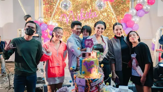6 Momen Ulang Tahun Nikita Mirzani ke-36, Dihadiri Lucinta Luna dan Denise