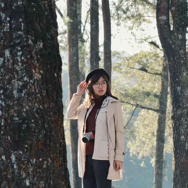 6 Potret Jennifer Hanna Eks JKT 48 saat Liburan, Lebih Pilih Alam