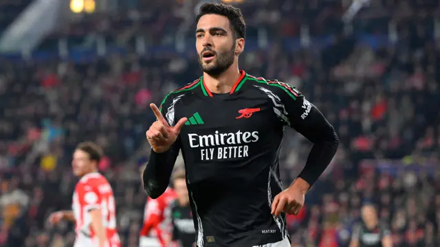 Arsenal Cukur PSV Eindhoven 7-1