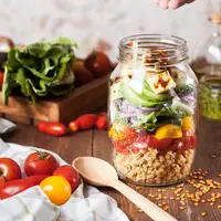 Tidak mengonsumsi produk hewani bukan akhir segalanya bagi orang-orang di Jakarta Vegan Guide. (Sumber foto: Mariana Medvedeva/unsplash.com)