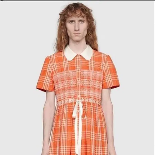 Gucci Luncurkan Kemeja Pria yang Mirip Gaun