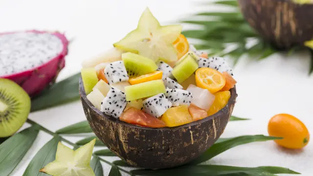 Ilustrasi sop buah