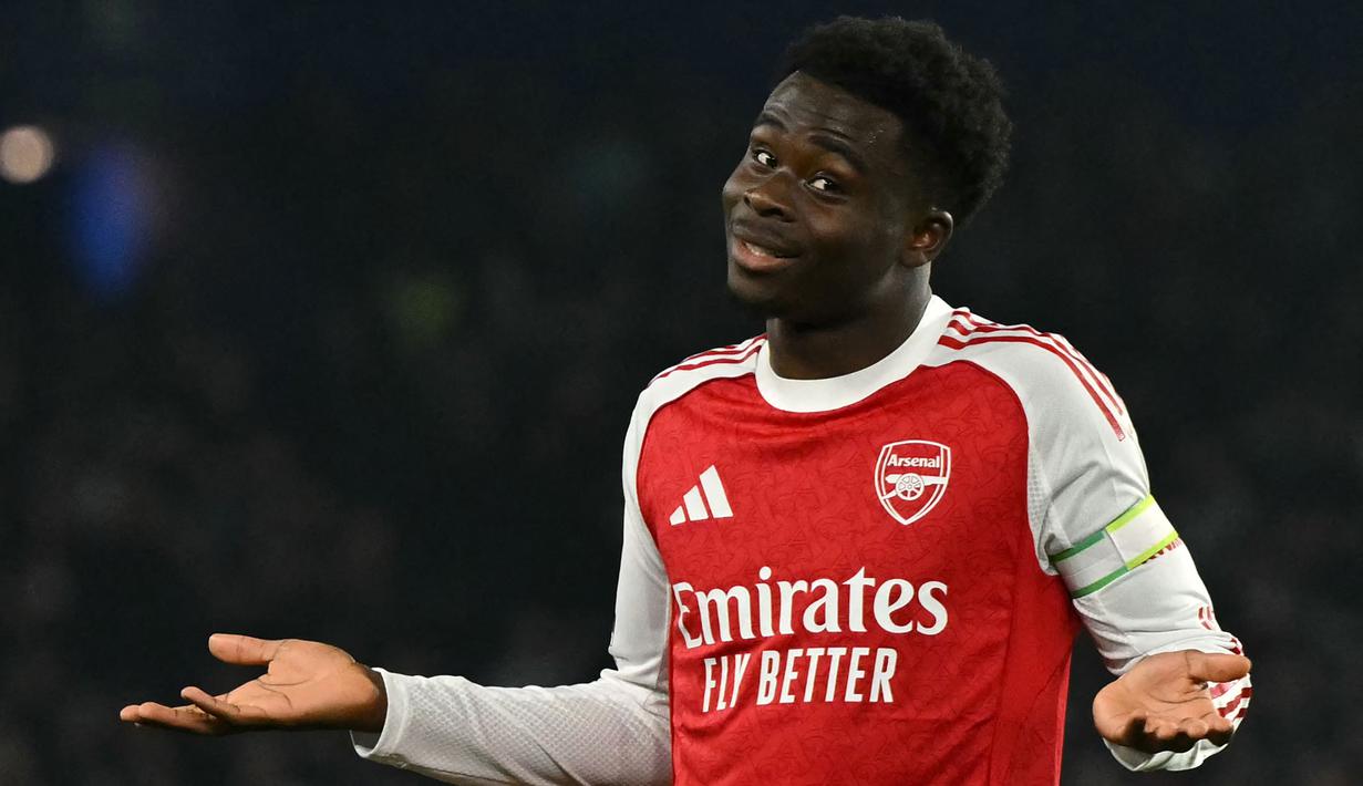 Arsenal berhasil memetik tiga poin di kandang Brighton, American Express Community Stadium pada laga lnjutan Liga Inggris 2025/2026, Rabu (04/03/2026) waktu setempat. (AFP/Glyn Kirk)