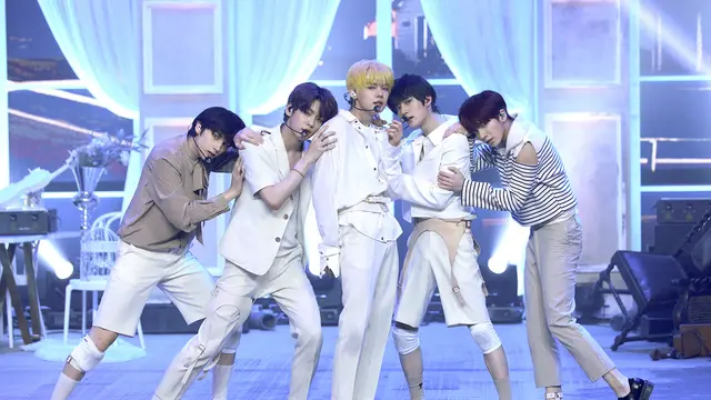TXT (Twitter/ TXT_bighit)