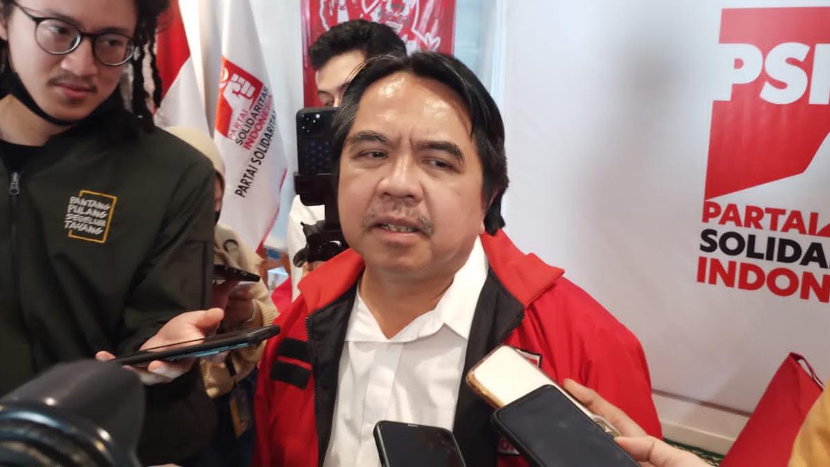 Gabung PSI, Ade Armando Ingin Bongkar Korupsi di DPR dan Berantas Intoleransi