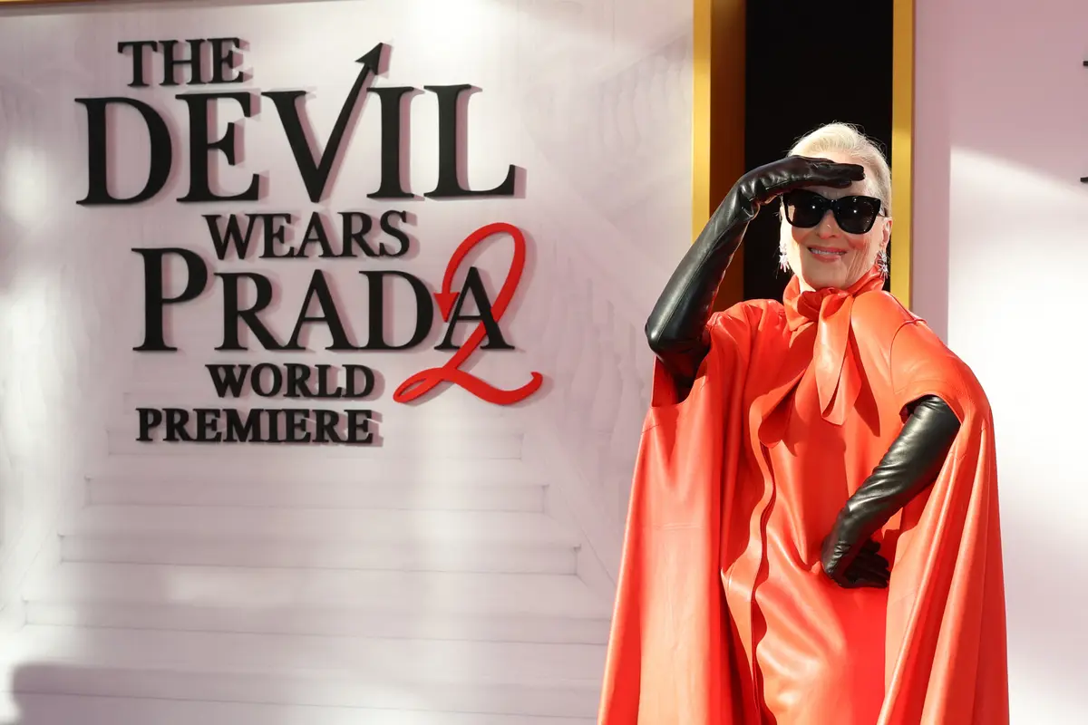 Pesona Main Character Lady Boss Meryl Streep Berbalut Leather Look di World Premiere The Devil Wears Prada 2