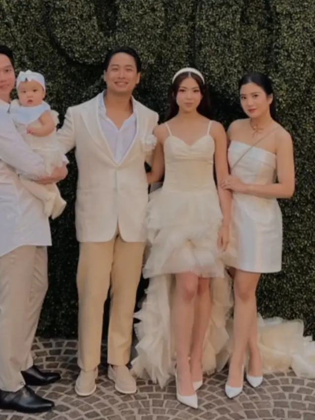 Keluarga Hary Tanoesoedibjo Tampil Serba Putih saat Dinner Jelang Pernikahan Clarissa Tanoesoedibjo. [@valenciatanoe]