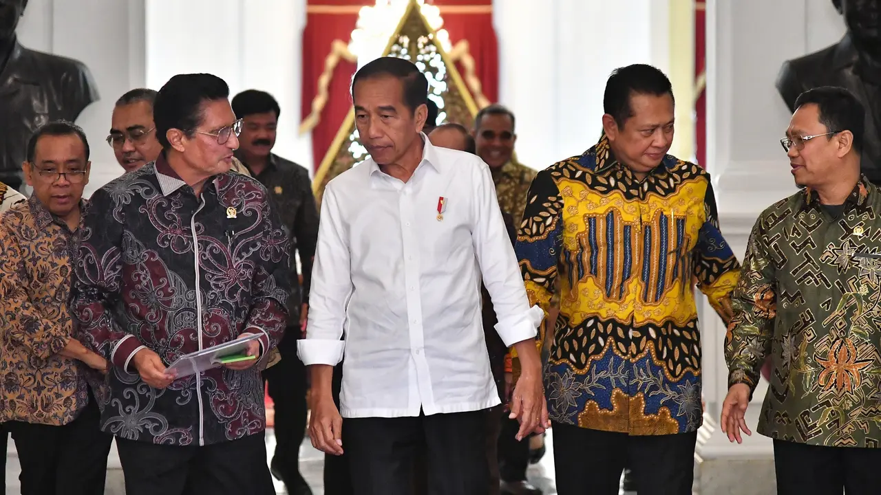 Presiden Joko Widodo atau Jokowi menerima pimpinan Majelis Permusyawaratan Rakyat Republik Indonesia (MPR RI) di Istana Merdeka, Jakarta, Jumat (28/6/2024).