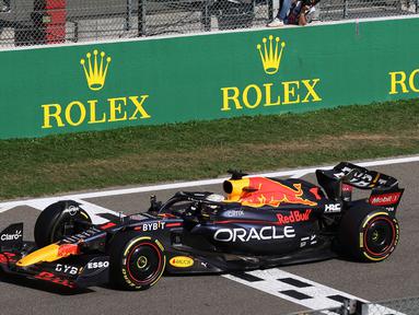 Max Verstappen sukses menjadi yang tercepat di Formula 1 GP Belgia 2022 yang berlangsung di Sirkuit Spa-Francorchamps, Minggu (28/08/2022) malam WIB. (AFP/Kenzo Tribouillard)