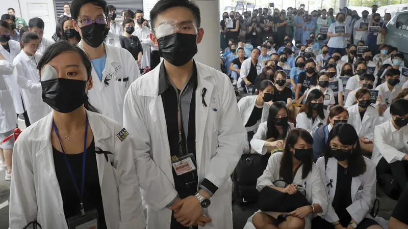 Protes Kebrutalan Polisi, Perawat di Hong Kong Unjuk Rasa