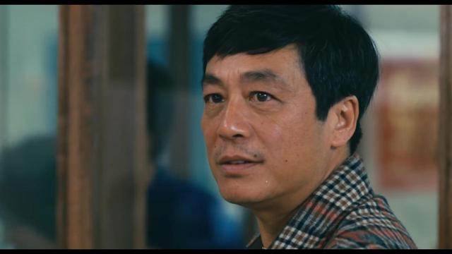 Kenneth Tsang aktor Hong Kong yang meninggal dunia di usia 87 saat tampil di film 1980-an, A Better Tomorrow. (Foto via IMDb)